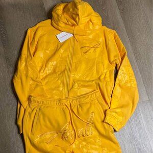 Asaali Orange Hoodie & Shorts Set – NWT – 2-Piece Matching Outfit – Front & Back